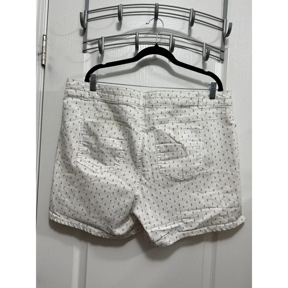 Stitch Star Womens Size 20W White Anchor Print Denim Shorts Casual‎ Nautical